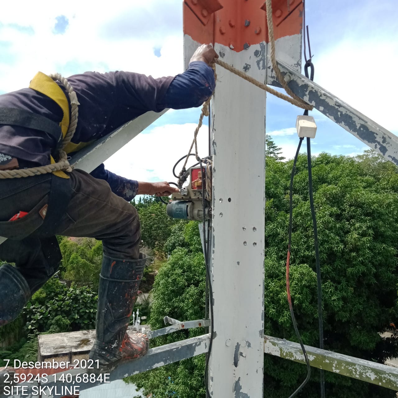 strengthening-tower-dmt-kalimantan-papua-2021